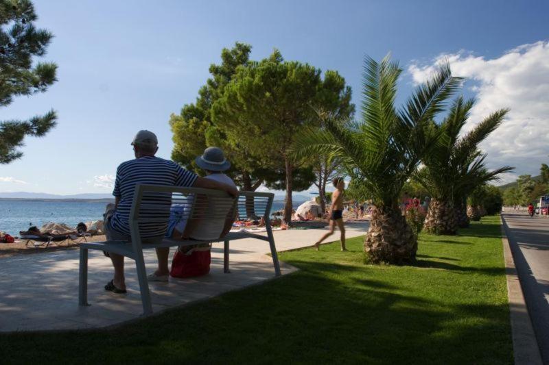 Apartments Flora Crikvenica Exterior photo